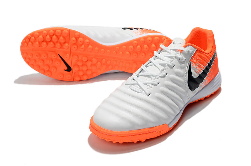 Chuteira Society Nike Tiempo Ligera