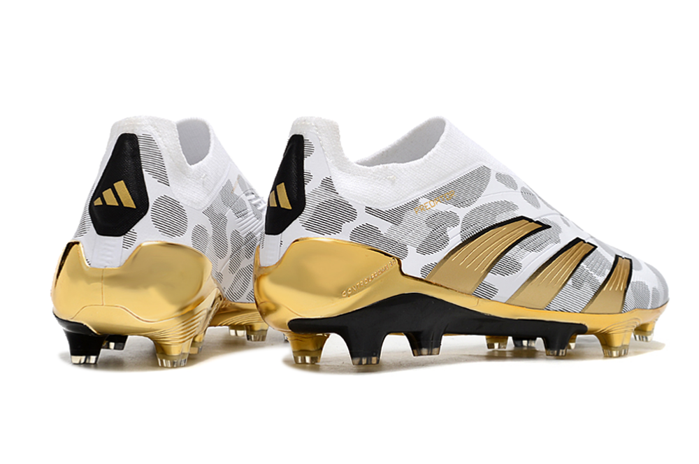 Chuteira Campo Adidas Predator Accuracy Laceless