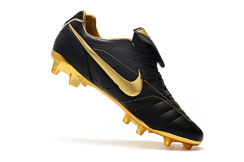 Chuteira Campo Nike Tiempo Legend 7 R10