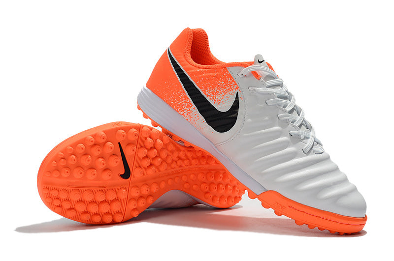 Chuteira Society Nike Tiempo Ligera