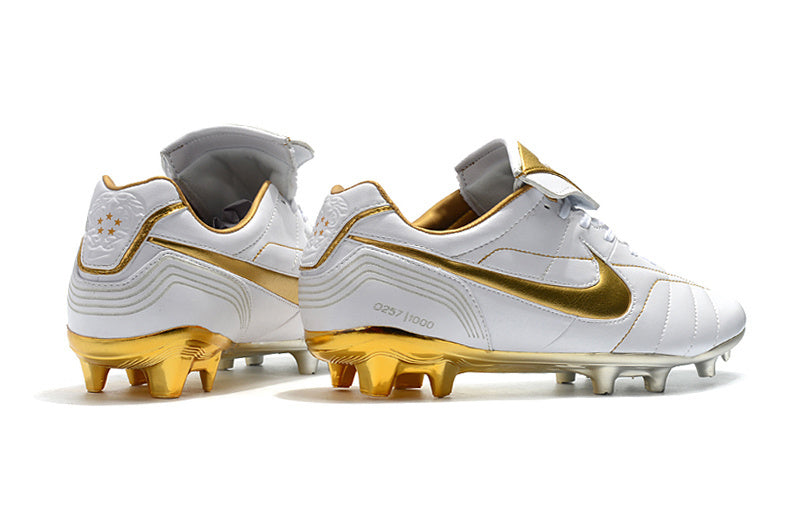 Chuteira Campo Nike Tiempo Legend 7 R10
