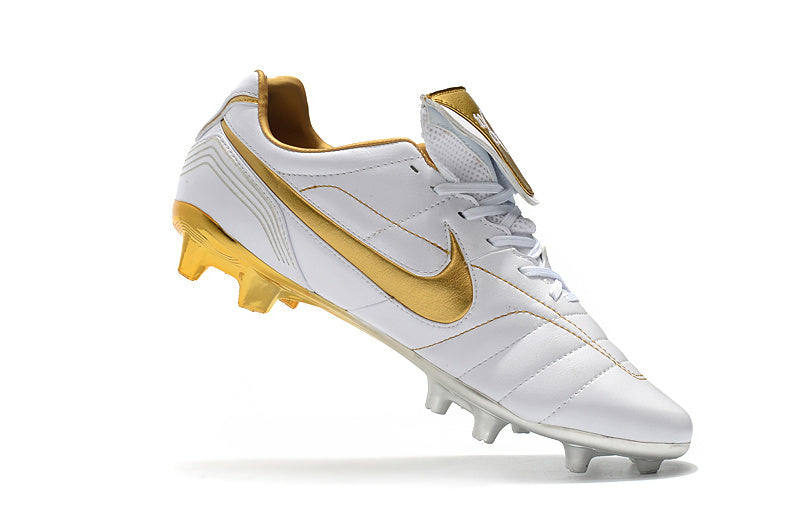 Chuteira Campo Nike Tiempo Legend 7 R10